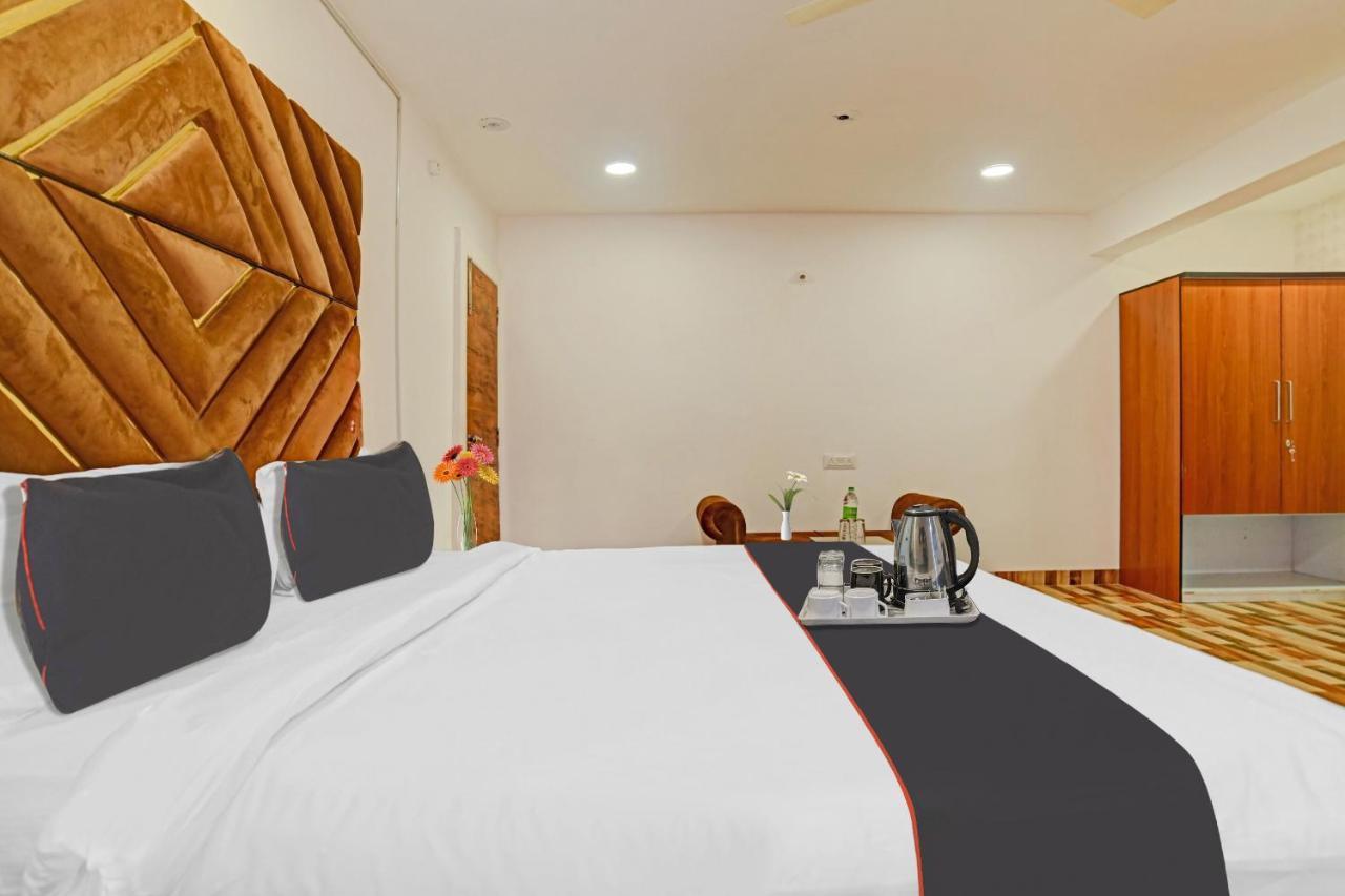 Collection O 93695 Western Arc Hotel Indore