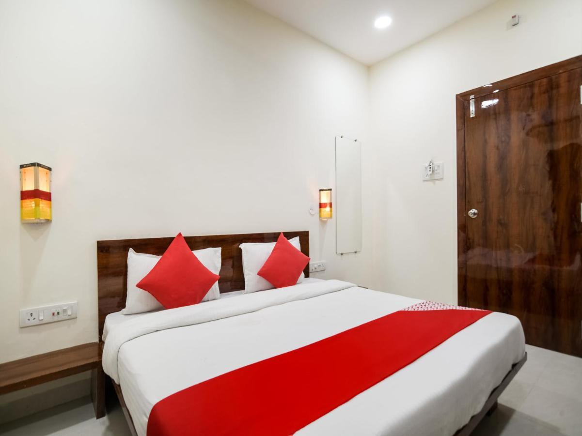 Oyo Ind667 The Jade 3*