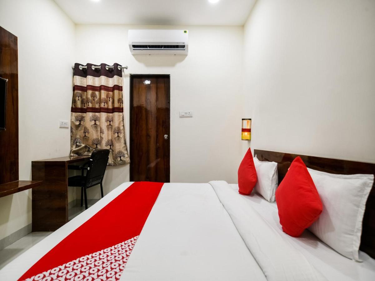 Oyo Ind667 The Jade 3*