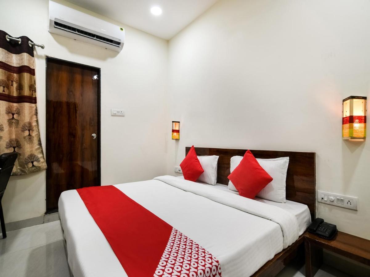 Hotel Oyo Ind667 The Jade Indore
