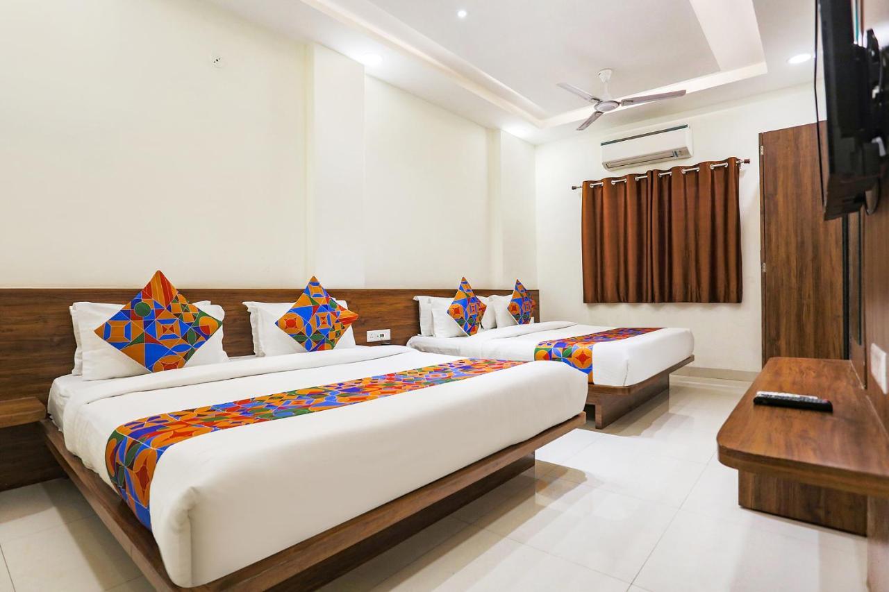 Hotel Fabhotel Balaji Paradise Indore