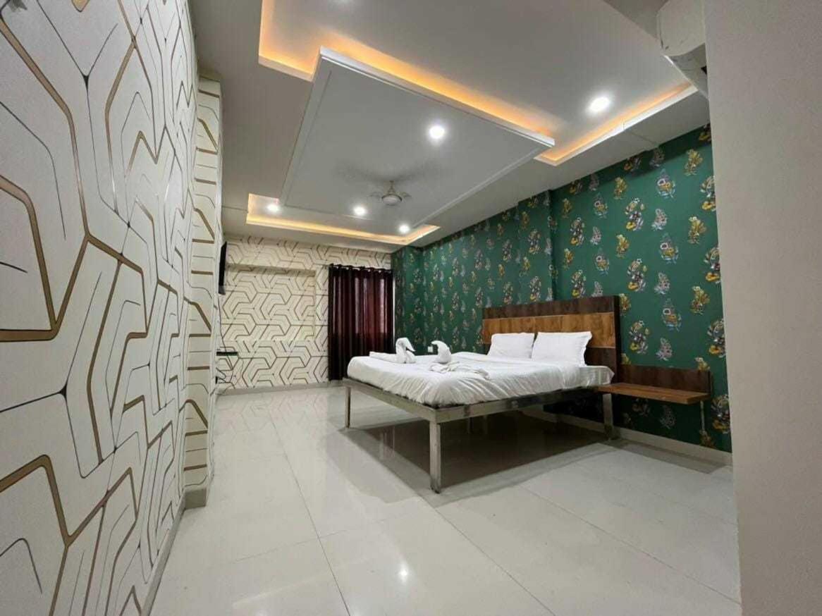 Oyo 88521 Swagstay Hotel 3*