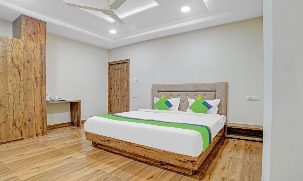 Treebo Nirvana Elite Indore