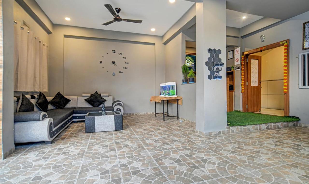 Treebo Trend Rm Hotels Hotel