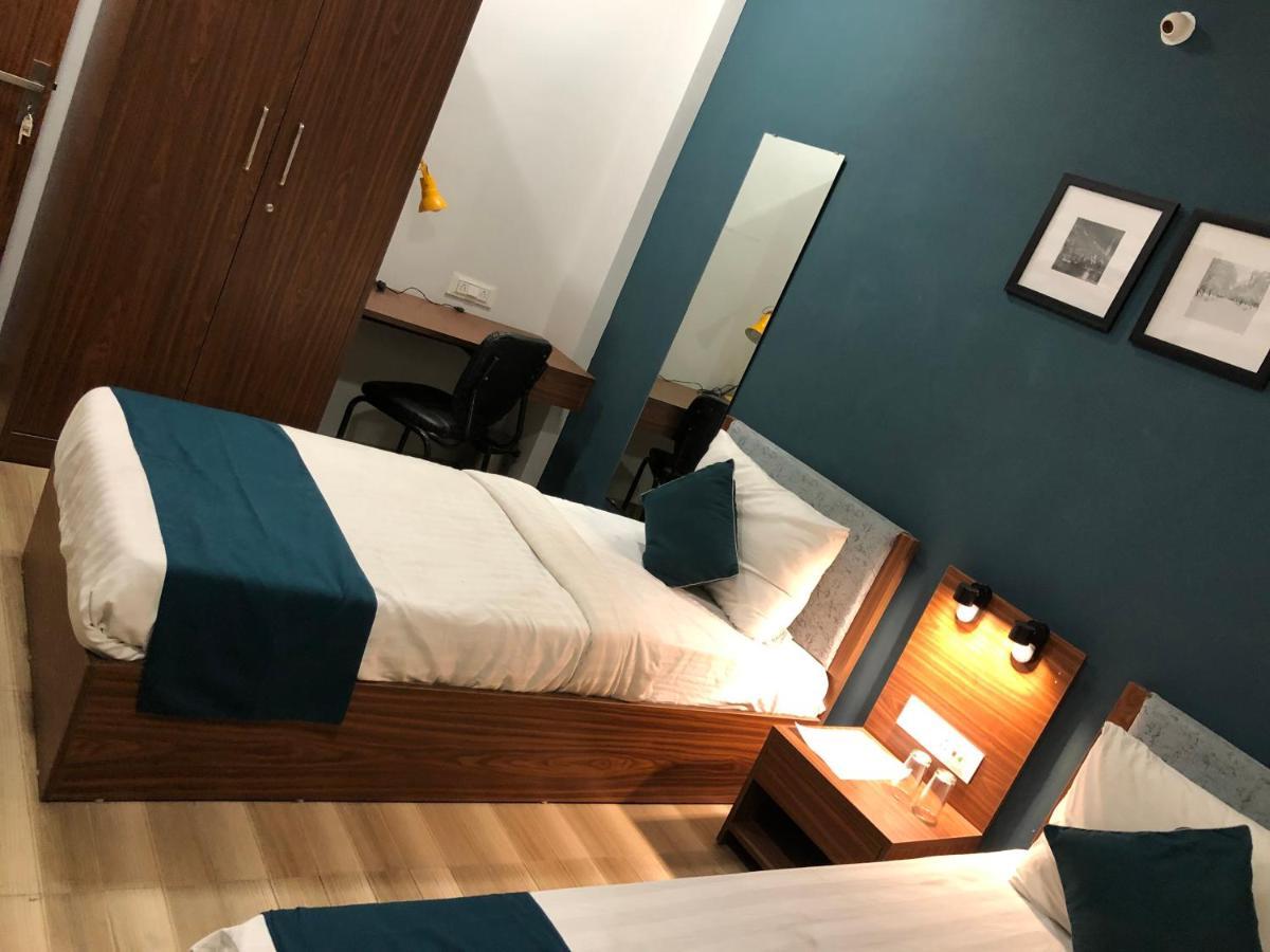 Hotel Ballfin Indore Hotel Indore