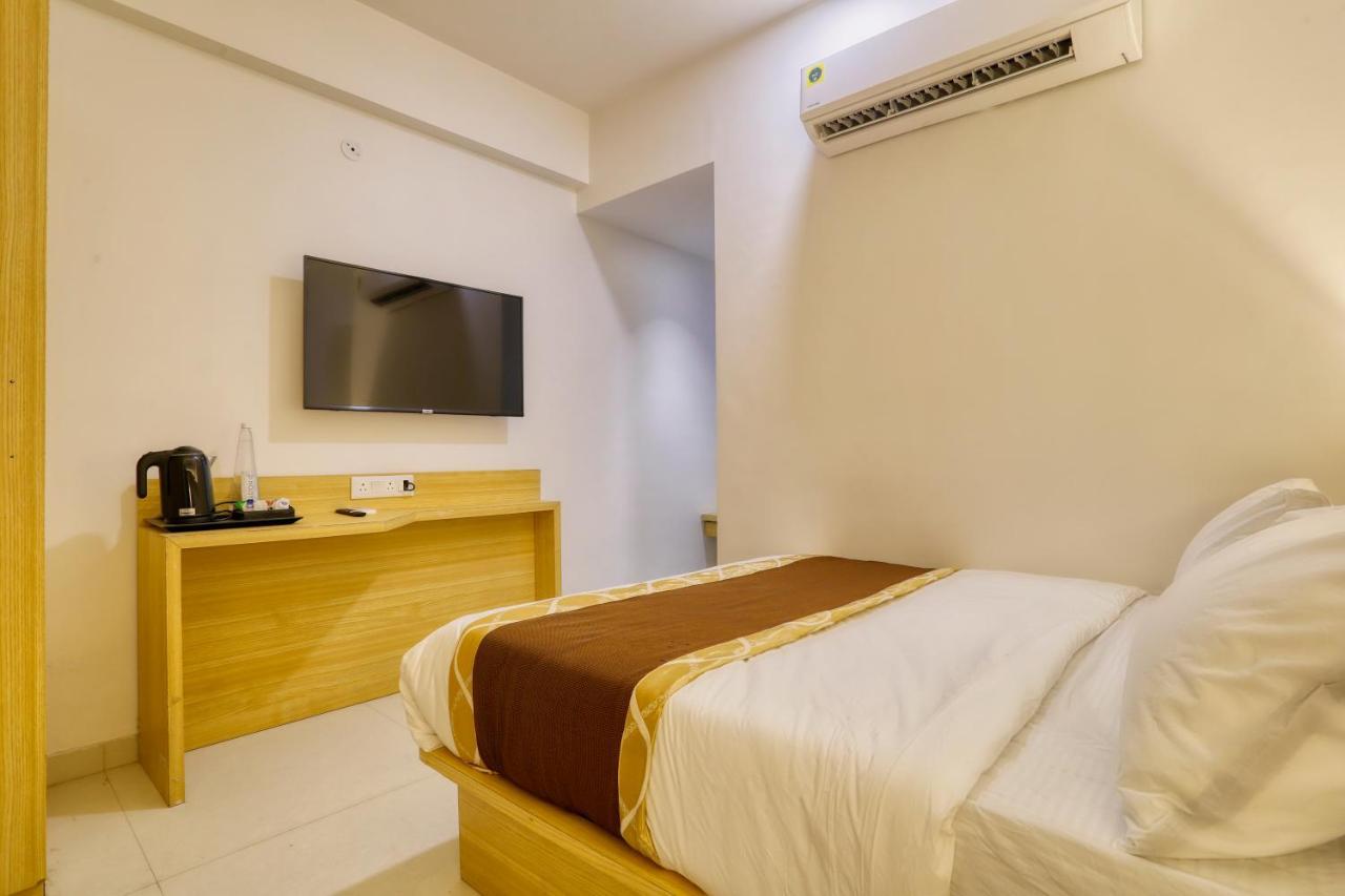 Aston Hotel 3*