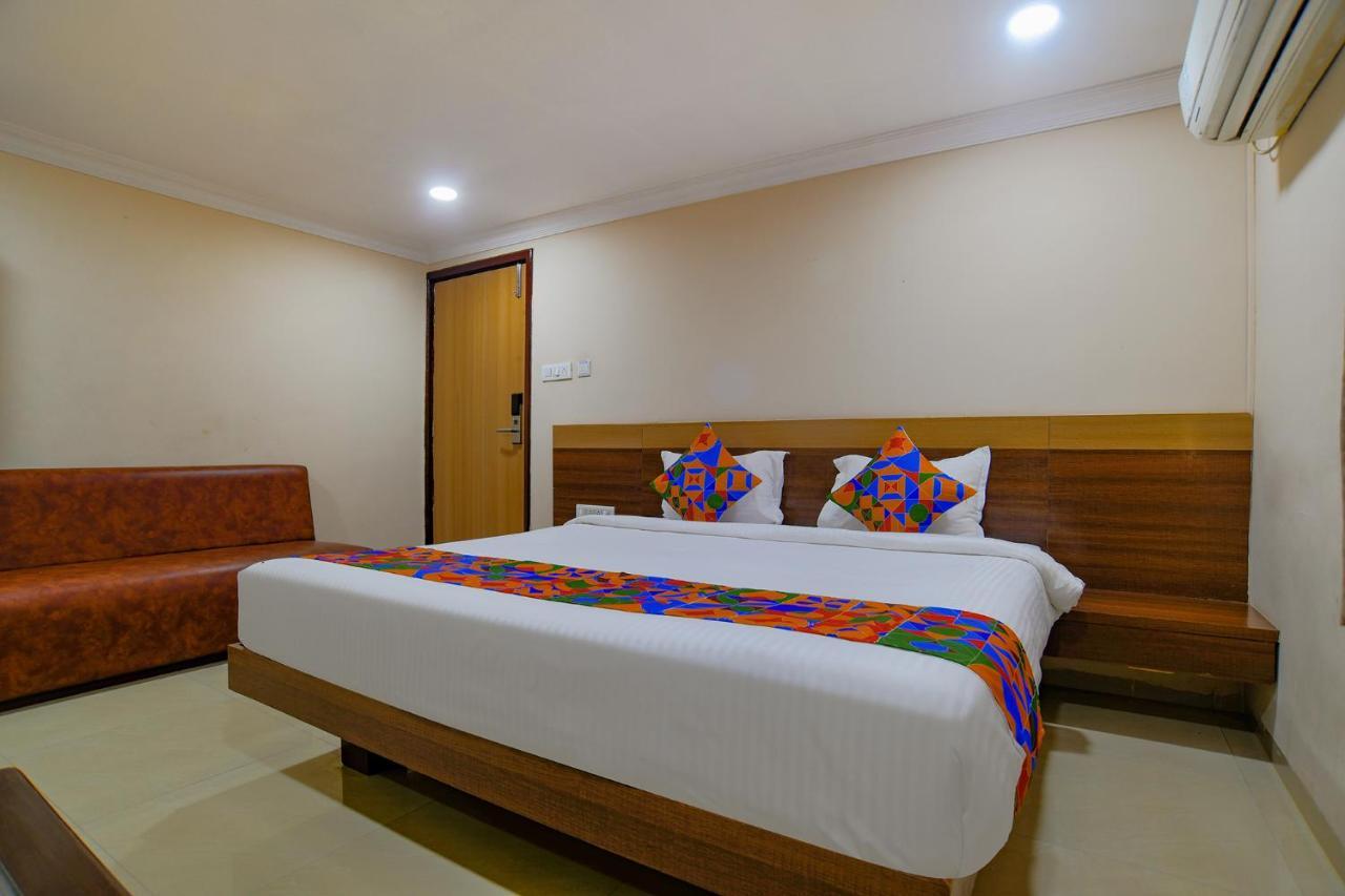 Hotel Fabhotel Pishori 3*