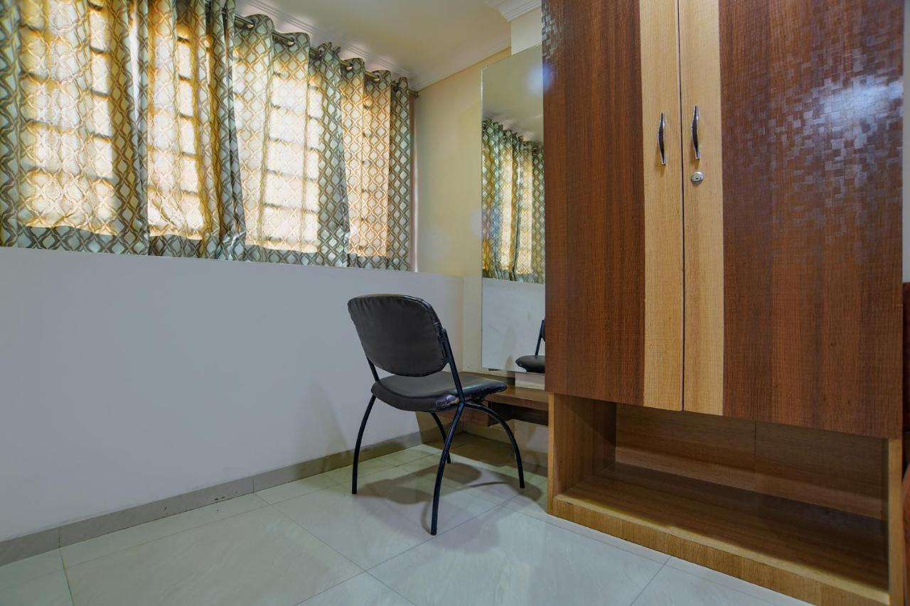 Fabhotel Pishori Hotel