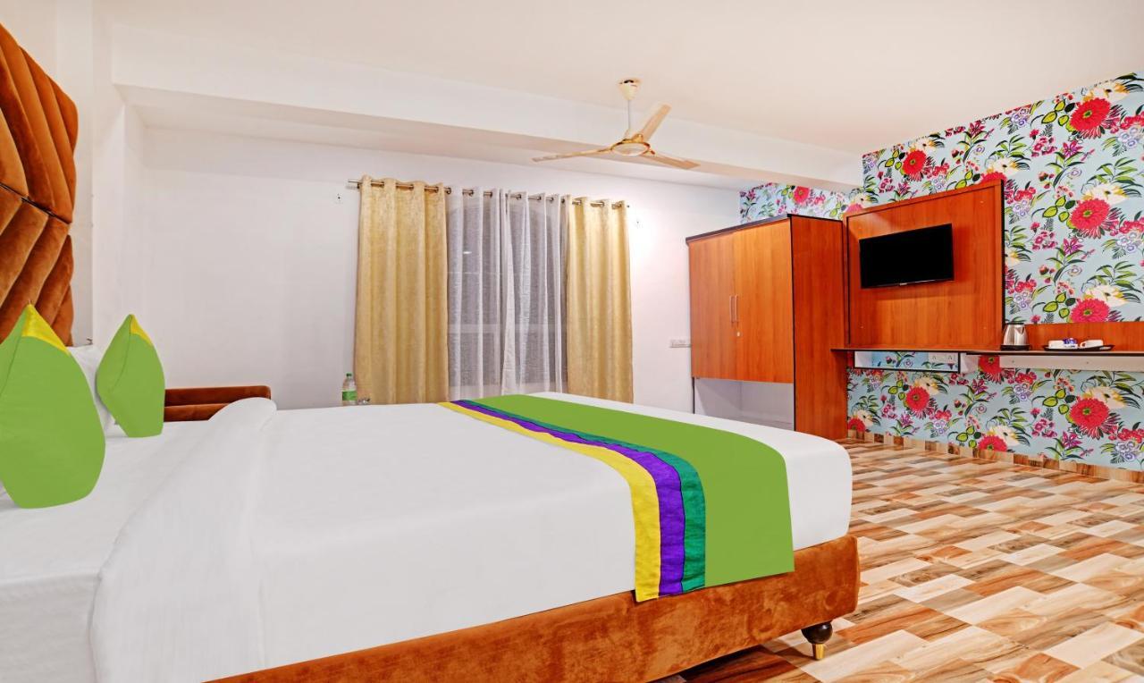 Treebo Trend Western Arc Hotel 3*