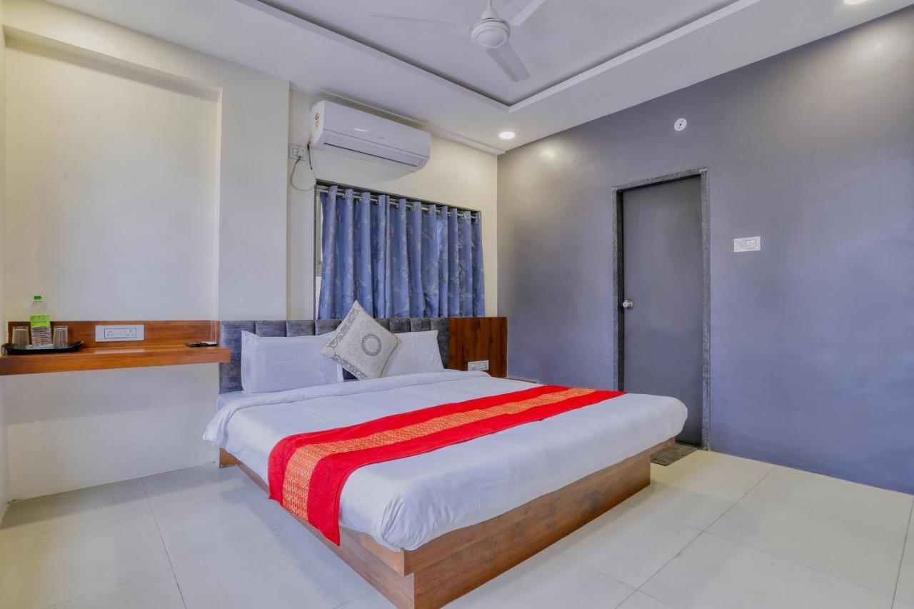 Kumar Atithi Nivas Hotel Indore