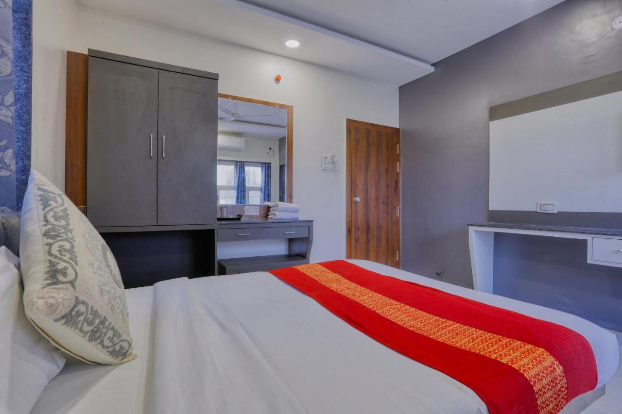 Hotel Kumar Atithi Nivas 2*