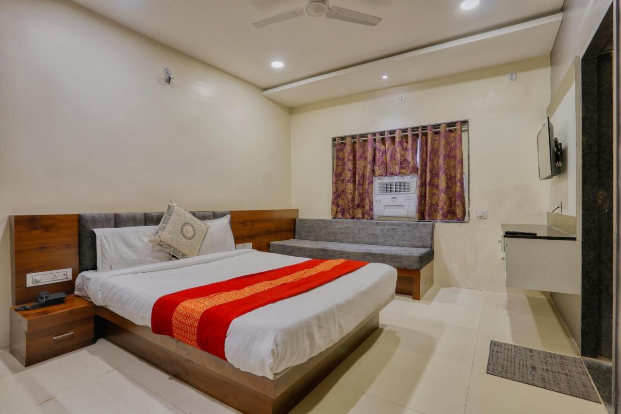 Kumar Atithi Nivas 2* Indore