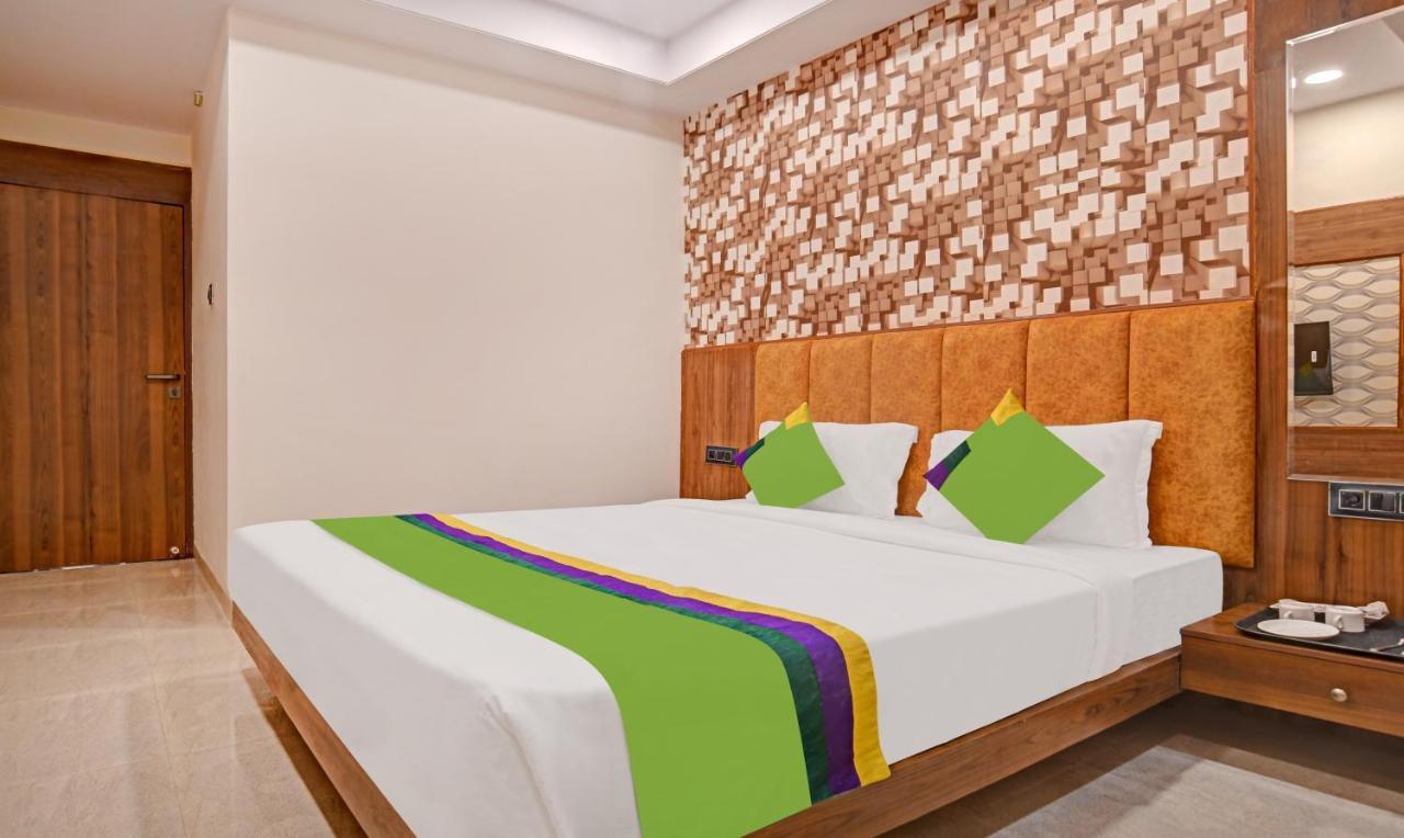 Treebo Merit Hotel