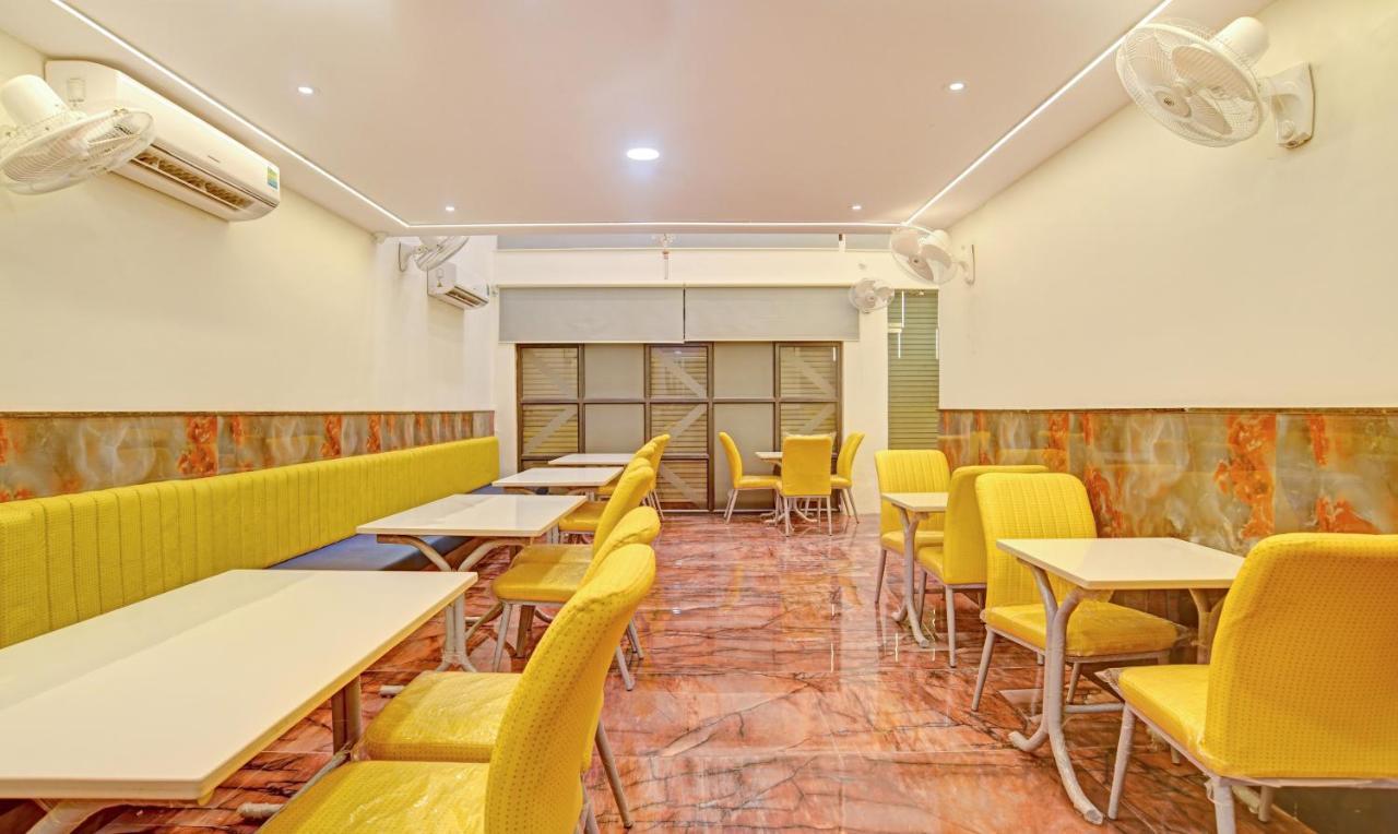 Hotel Treebo Merit Indore