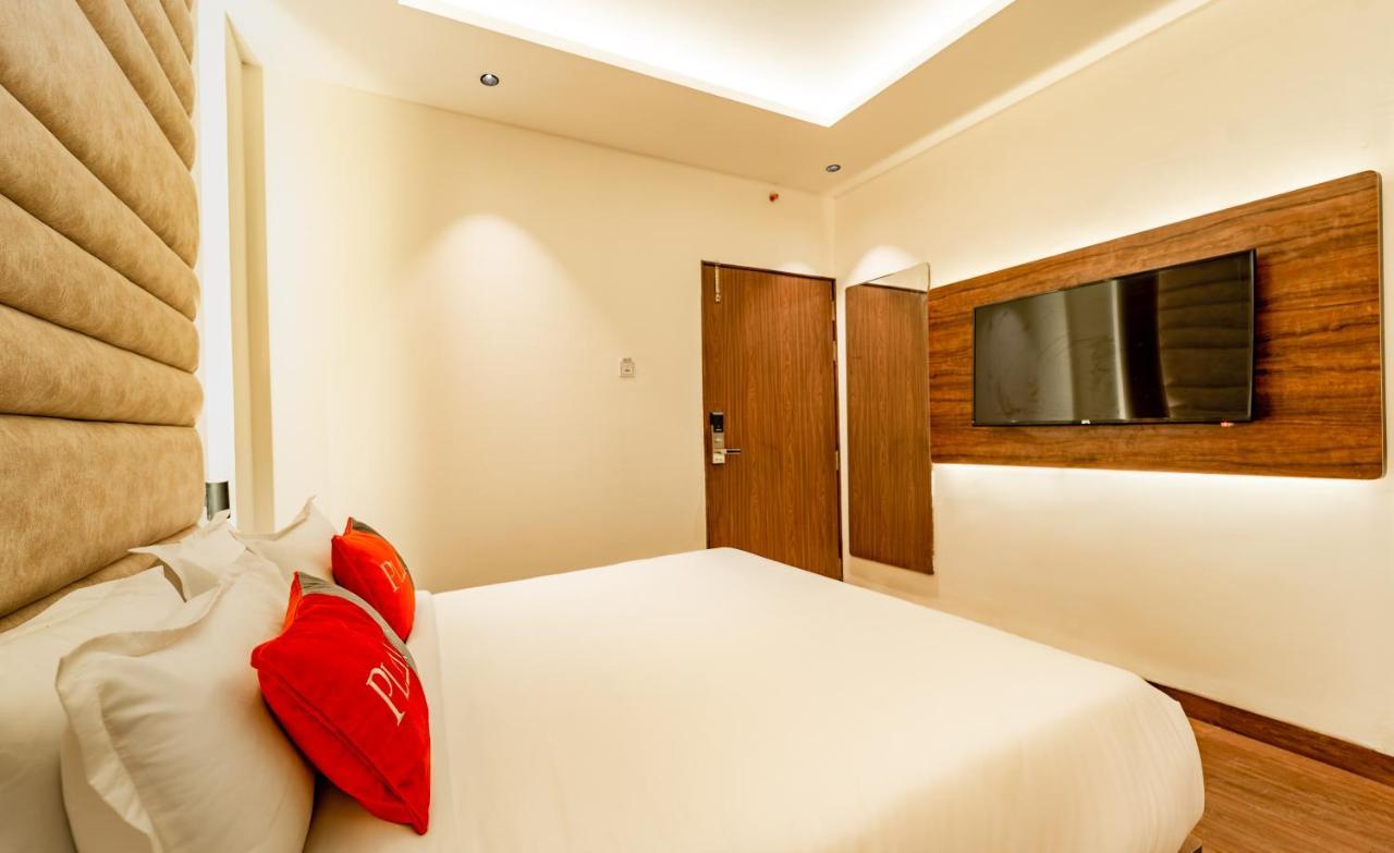 Hotel Playotel Scheme 114 Indore