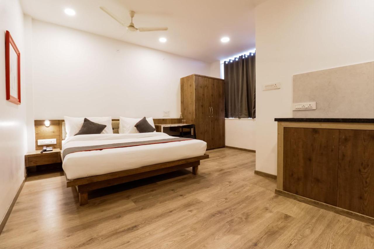 Oyo Townhouse 377 Comfort Medows