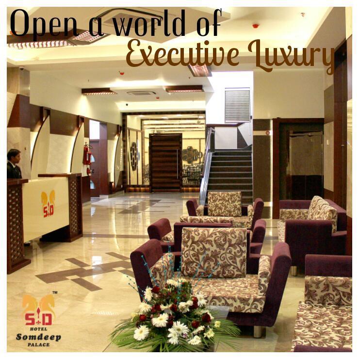 Somdeep Palace Hotel