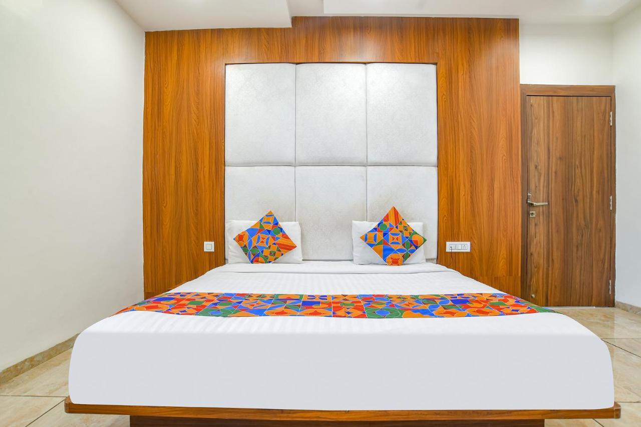 Hotel Fabhotel Right Choice 3*