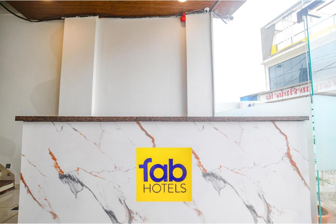 Fabhotel Right Choice