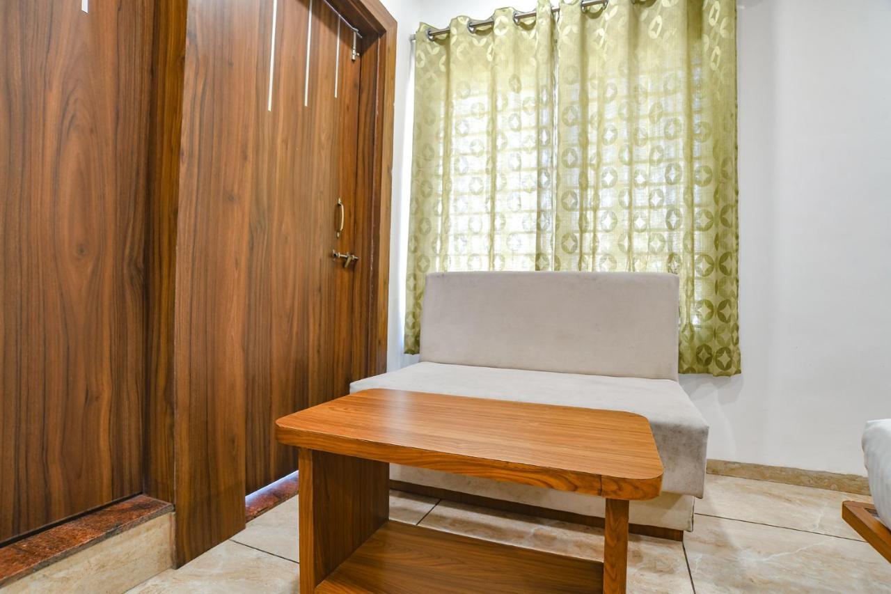 Hotel Fabhotel Right Choice 3*