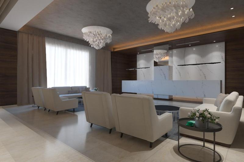Hotel Enrise By Sayaji Rau 3*