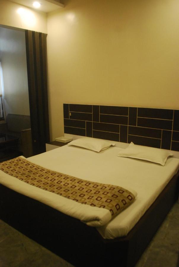 New Sunder Hotel Indore