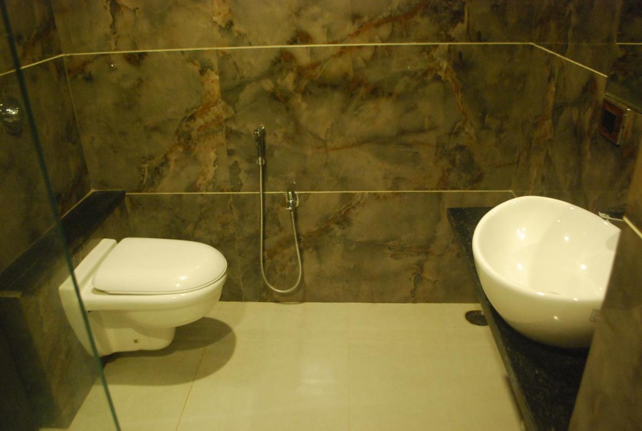 New Sunder Hotel 3*