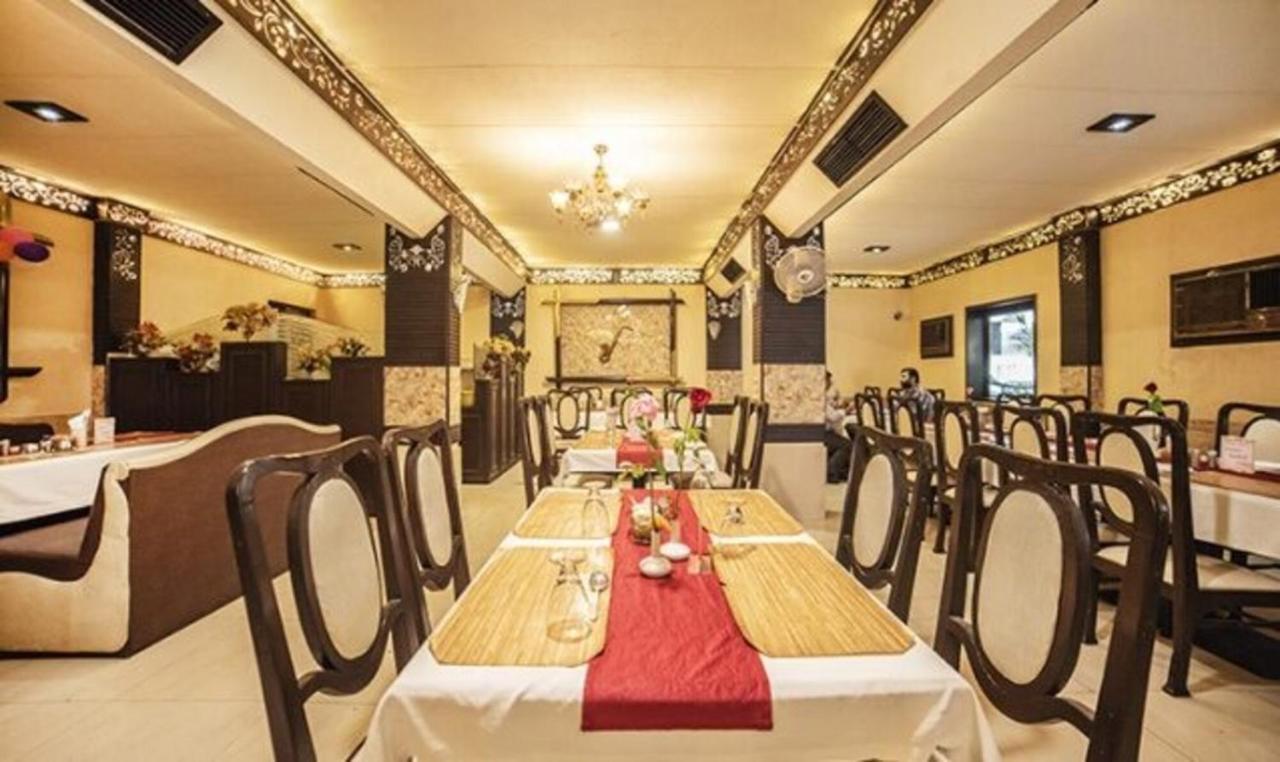 Fabhotel Prime Om Epic Vijay Nagar 3*