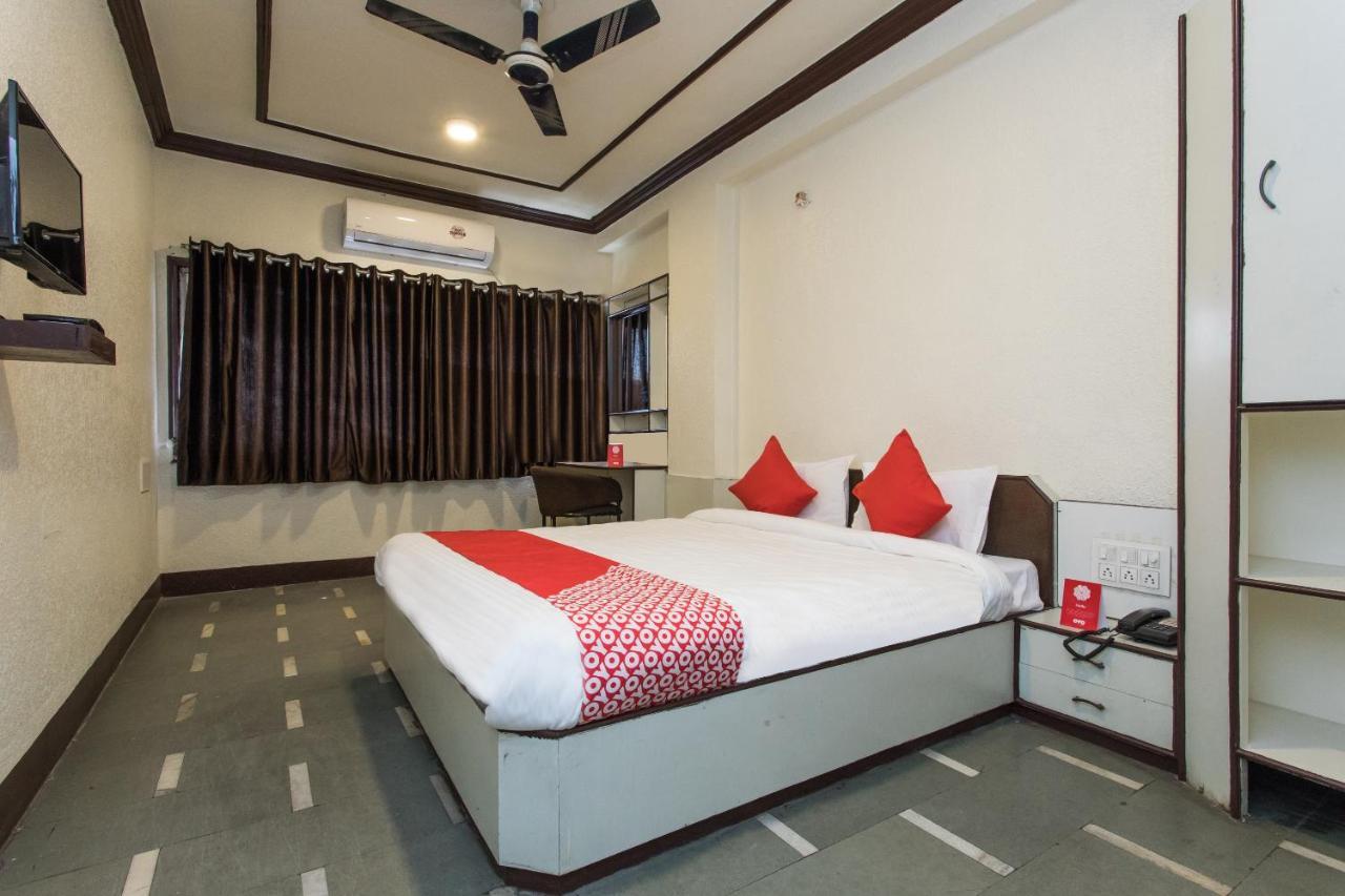 Hotel Oyo 2760 Chanakya Indore