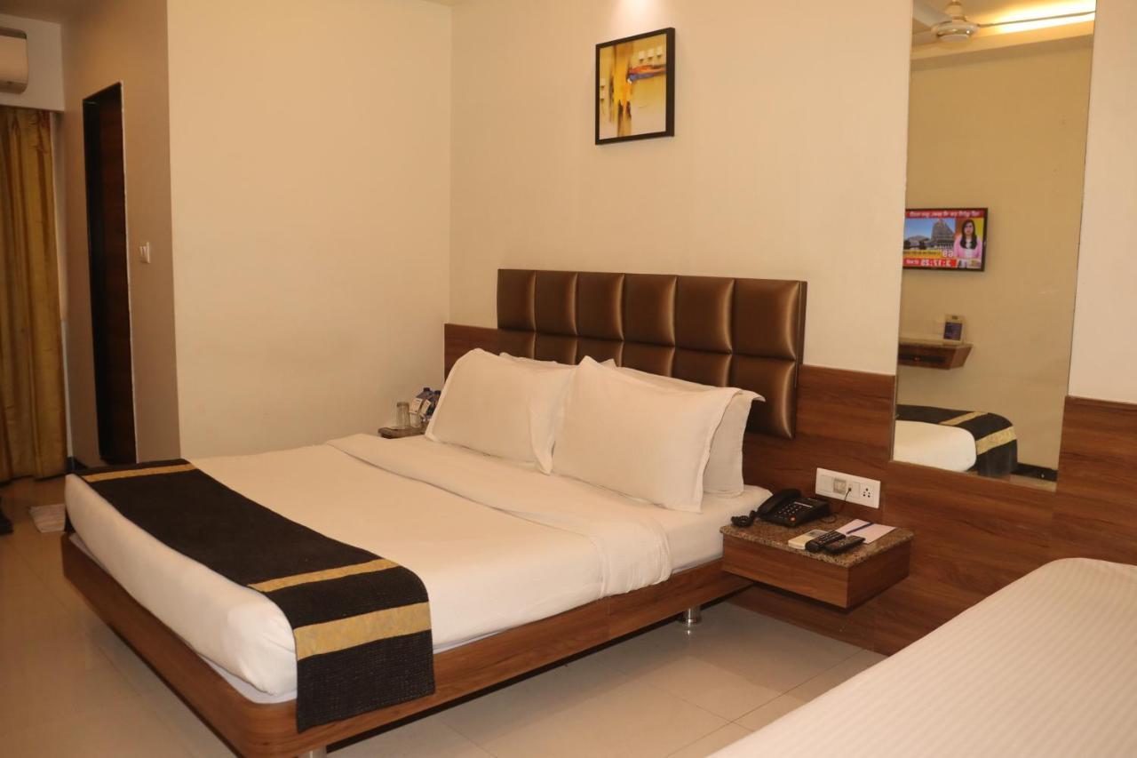 Hotel Kyriad By Othpl Indore
