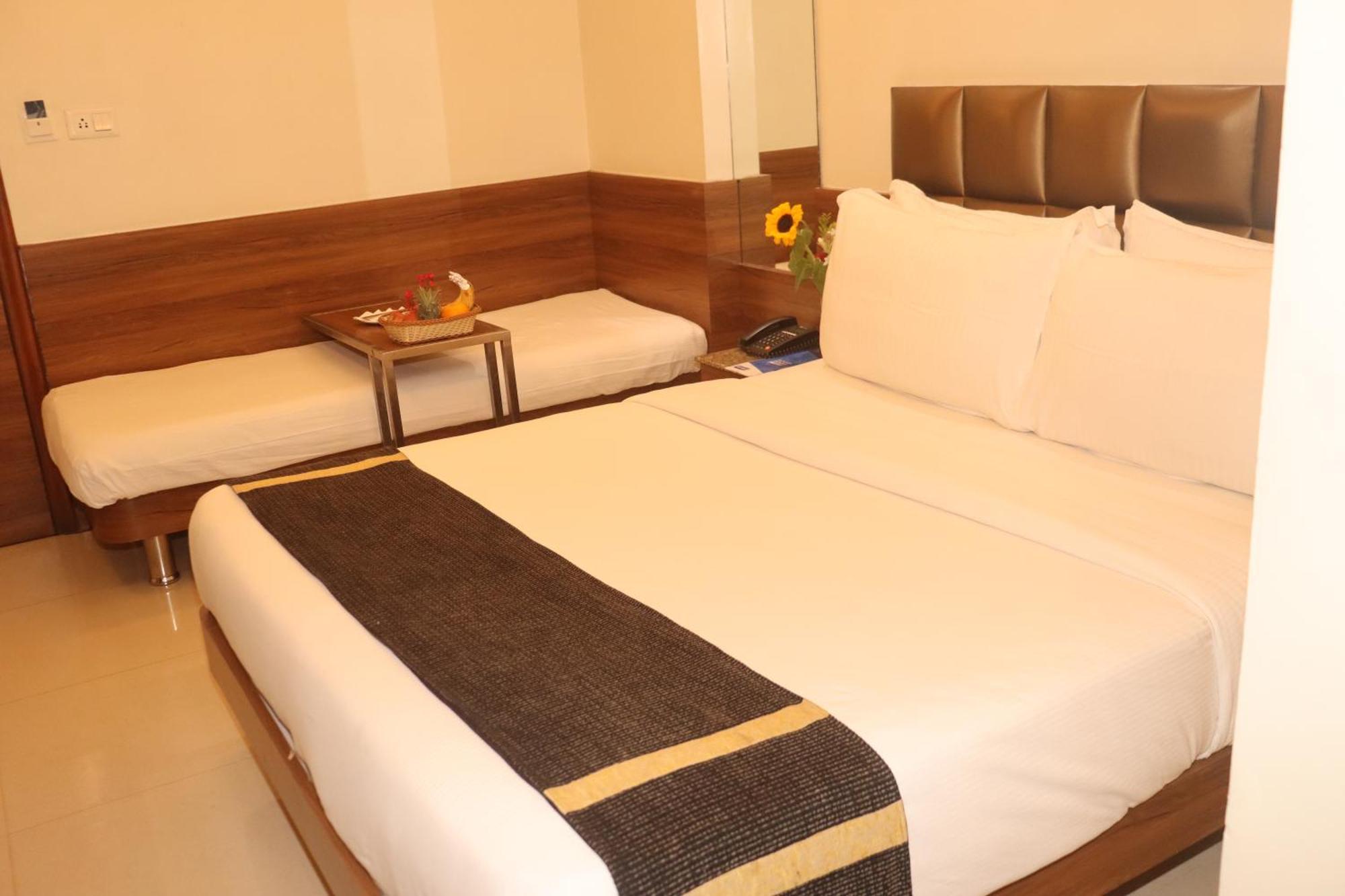 Hotel Kyriad By Othpl