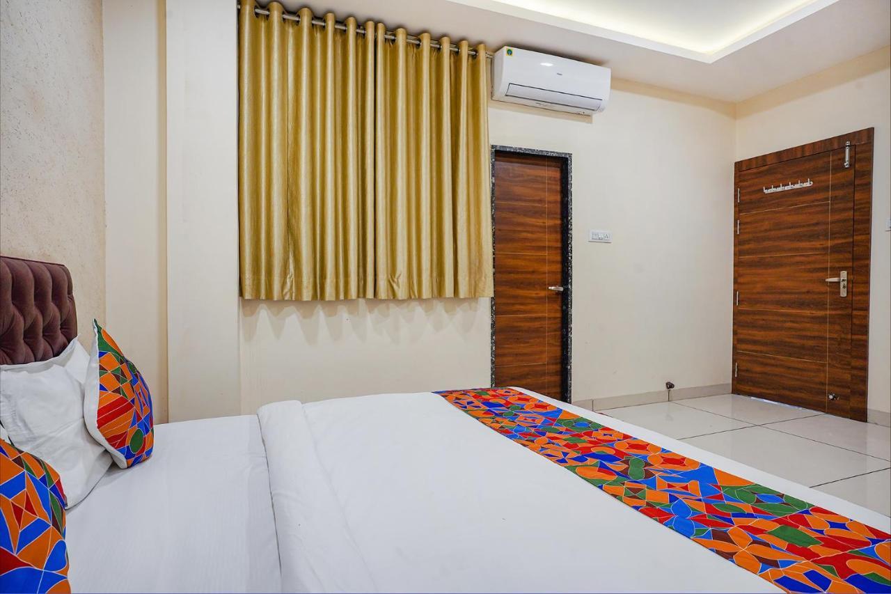 Fabhotel Sukh Hotel