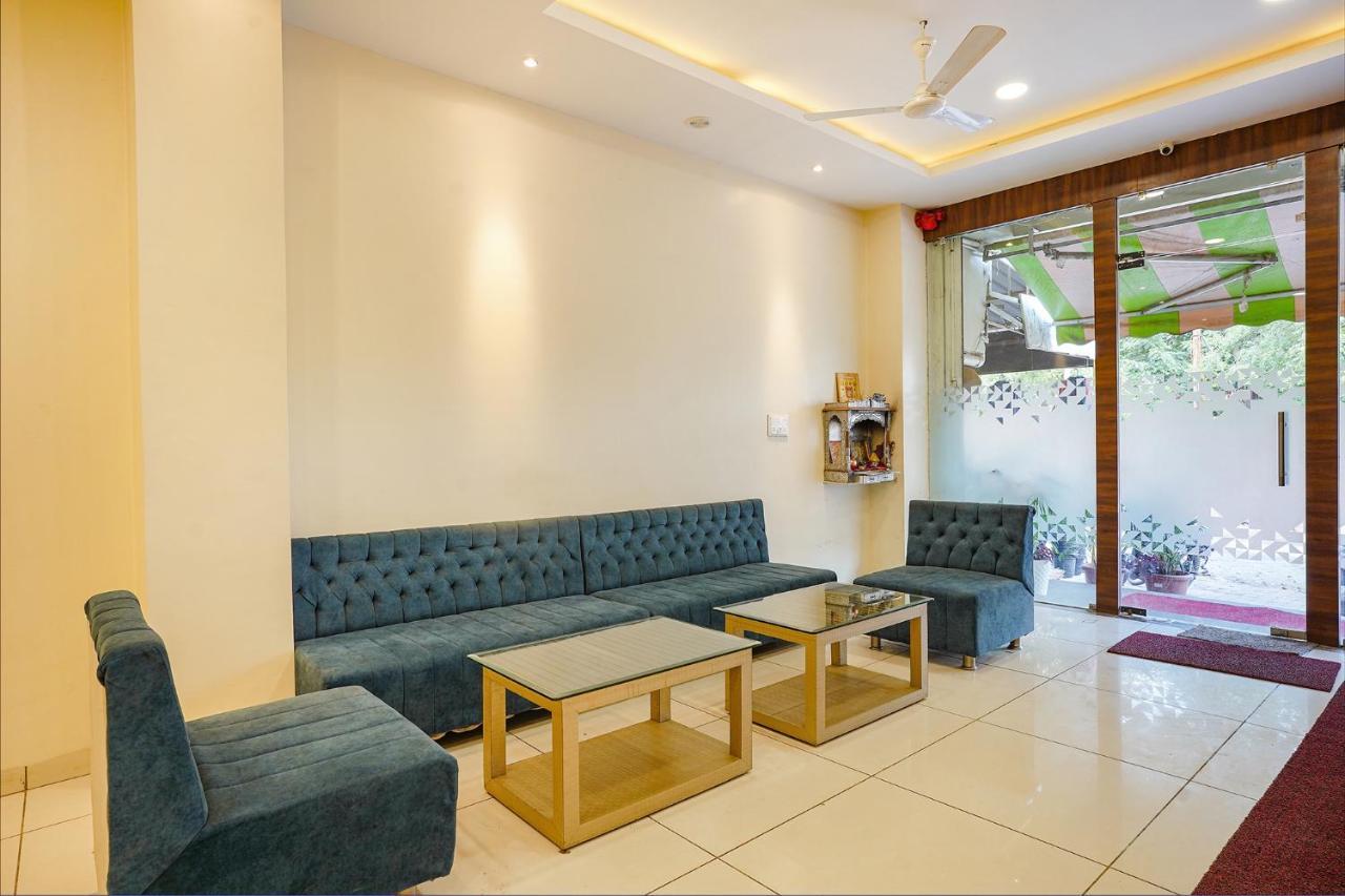 Hotel Fabhotel Sukh