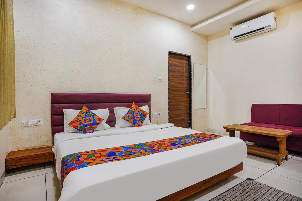 Fabhotel Sukh Hotel Indore