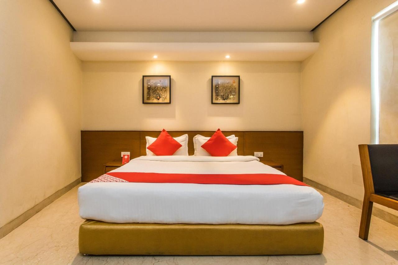 Capital O 14448 Sapphire Star 3*