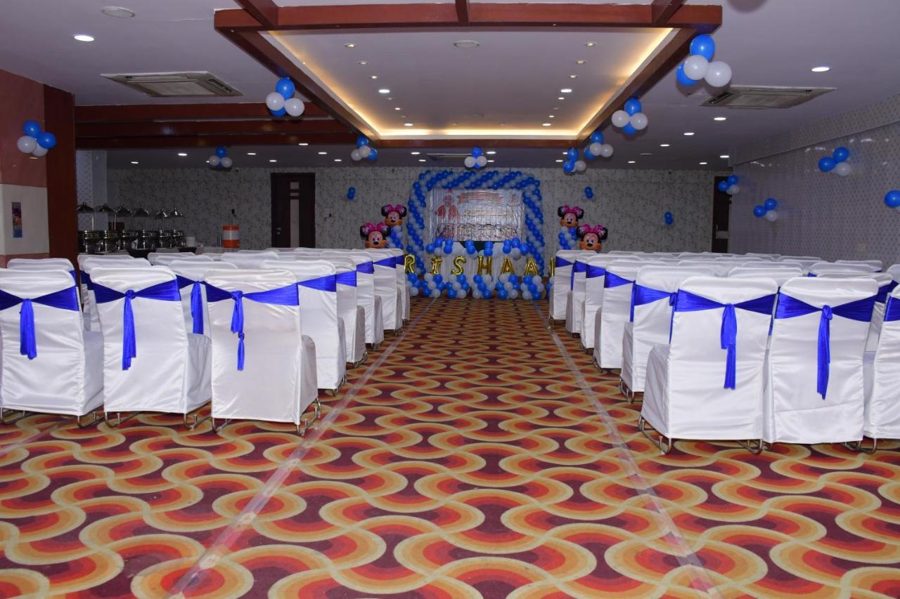 Cherrystay Amrit Residency Bed & Breakfast *