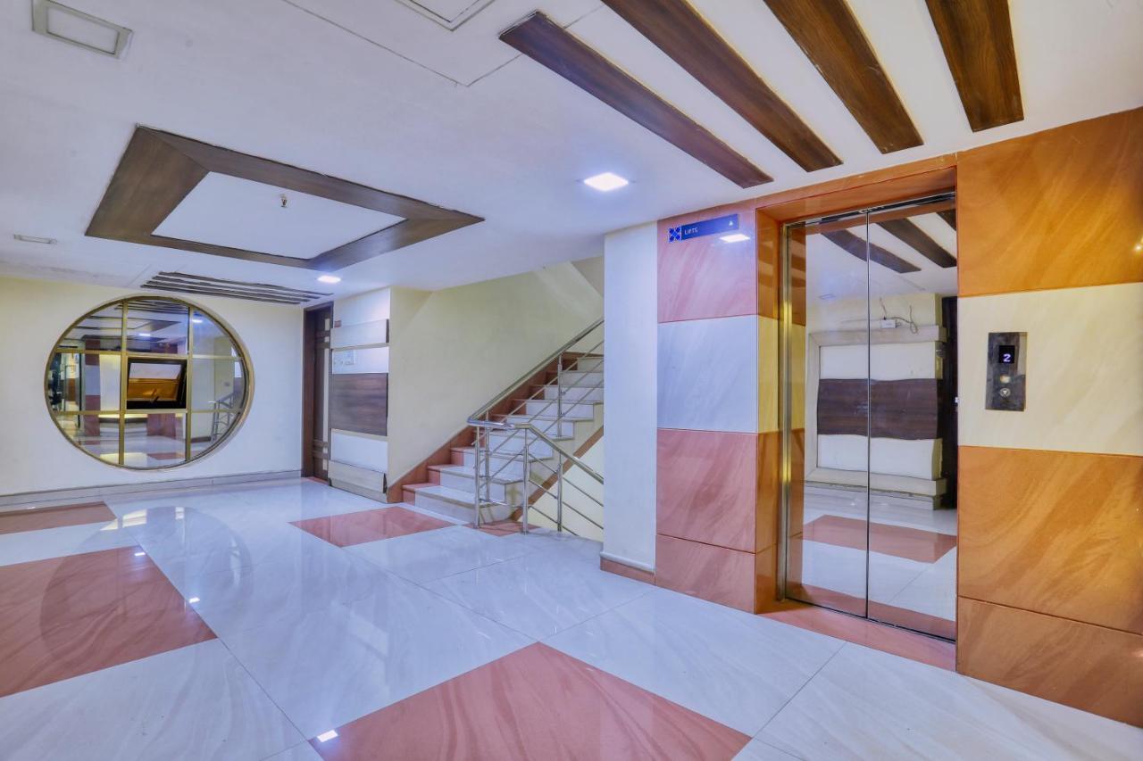 Cherrystay Amrit Residency Bed & Breakfast *