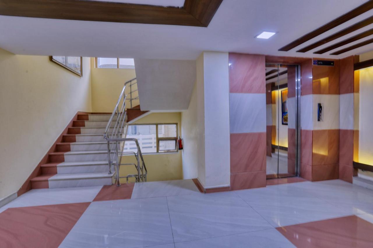 Cherrystay Amrit Residency Bed & Breakfast Indore