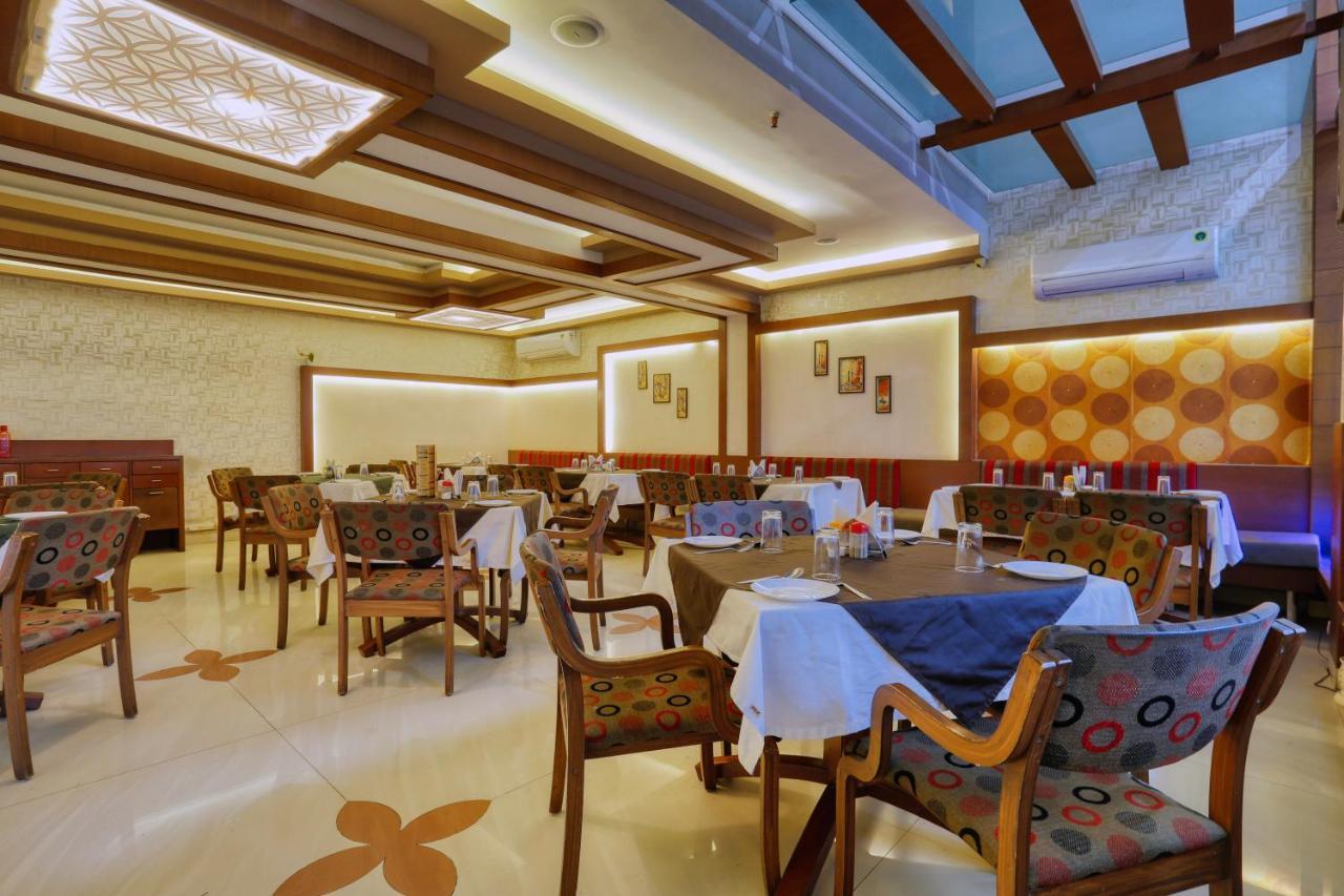Cherrystay Amrit Residency Bed & Breakfast Indore