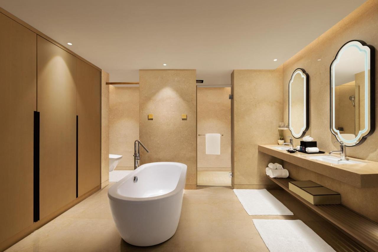 Hotel Marriott 5*