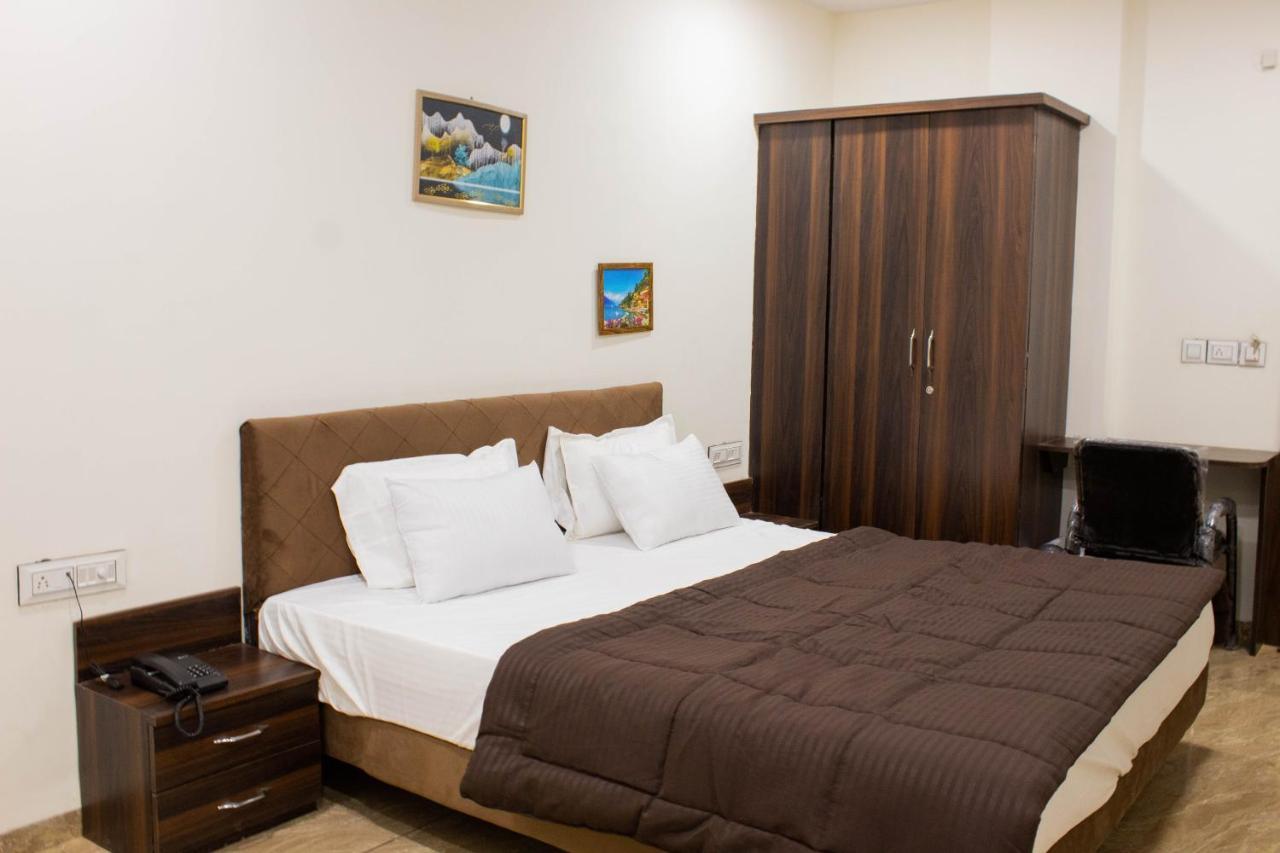 Hotel Kiwi