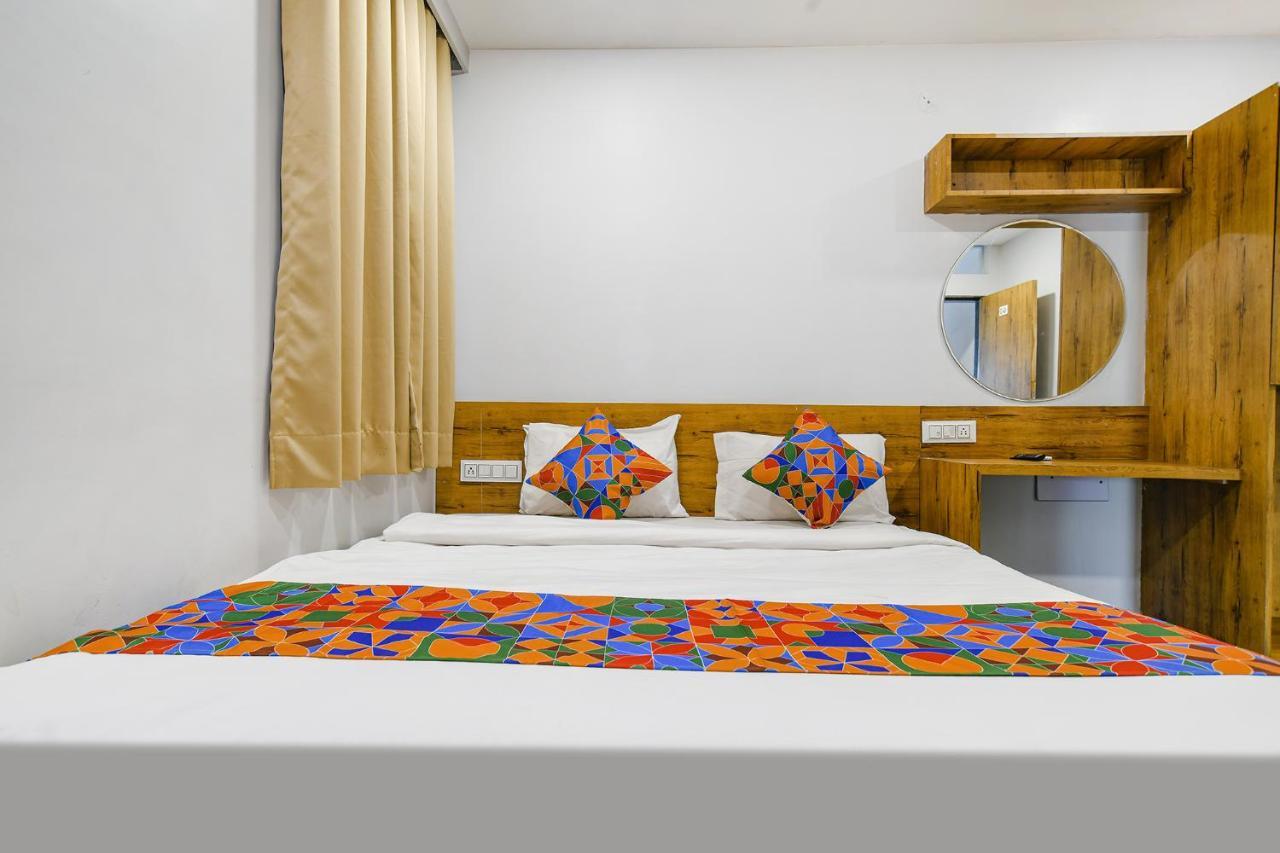 Hotel Fabhotel Unity Landmark 3*