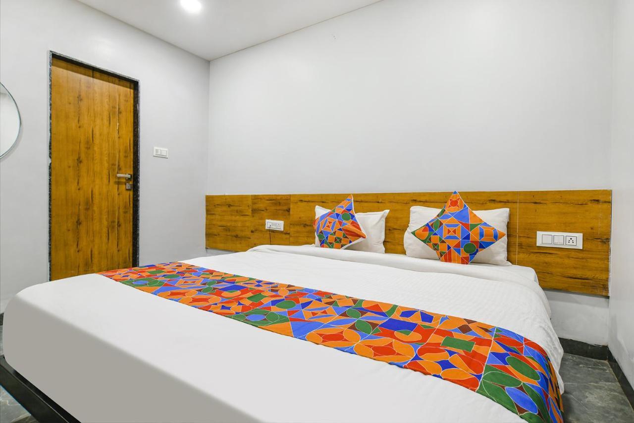 Hotel Fabhotel Unity Landmark 3*