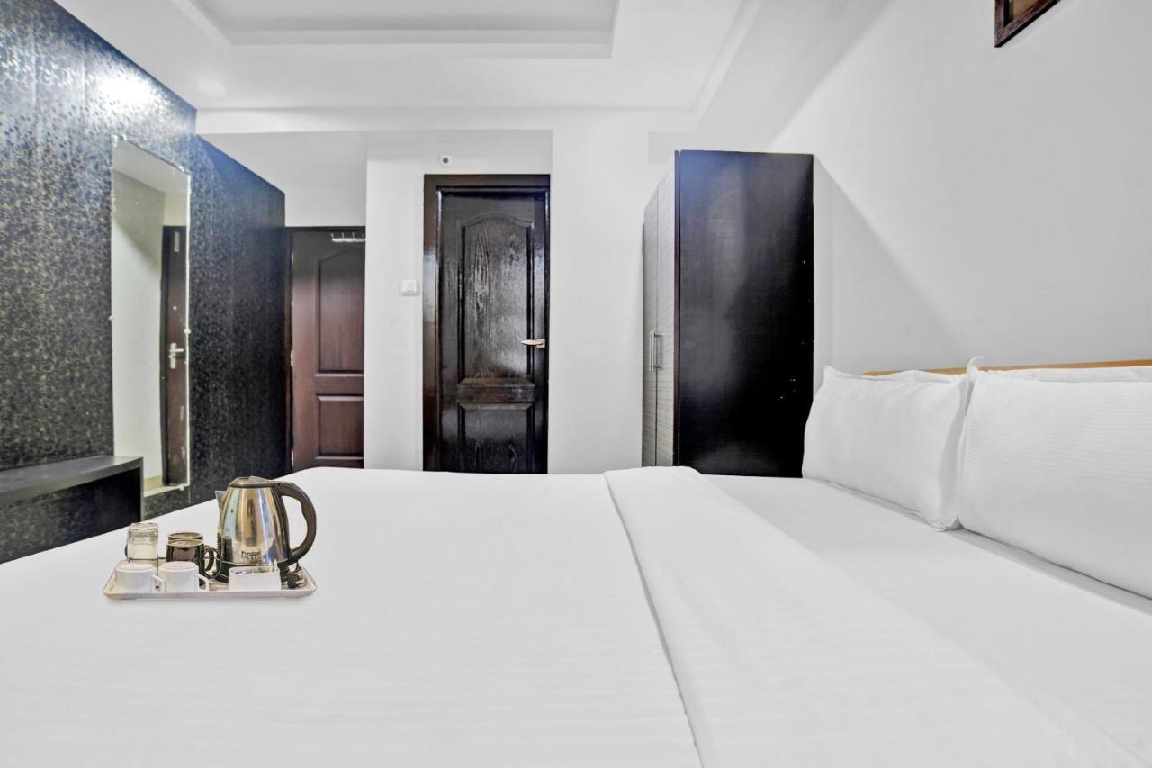 Super Townhouse Divya Palace Hotel Indore