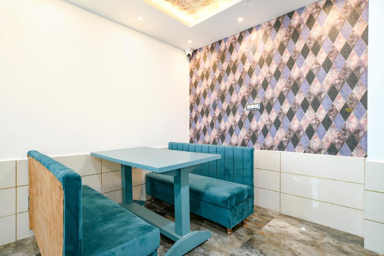 Fabhotel Well Hotel Indore