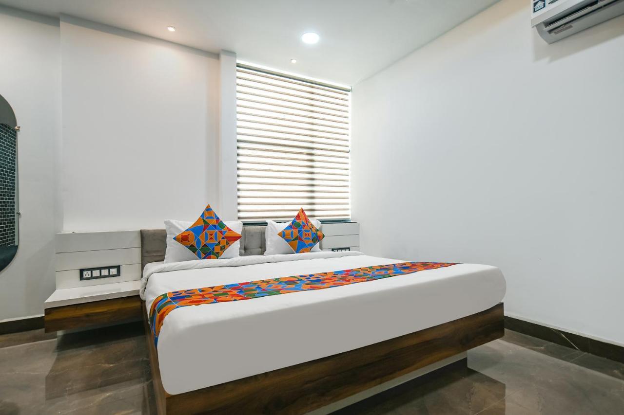 Fabhotel Well Hotel Indore