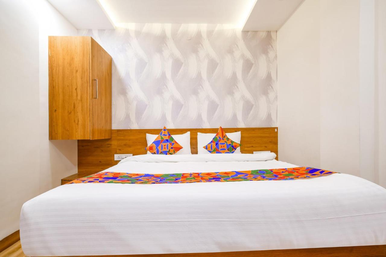 Hotel Fabhotel Woodlark 3*