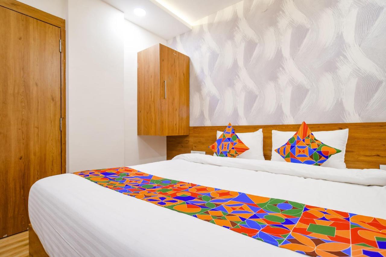 Fabhotel Woodlark Hotel Indore