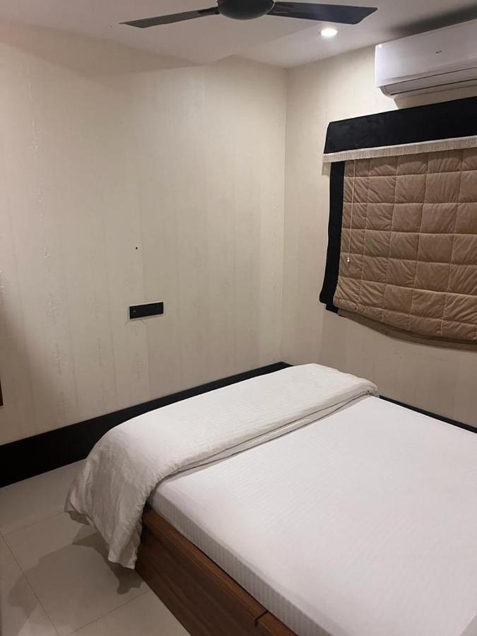 Stay10 Premium Service