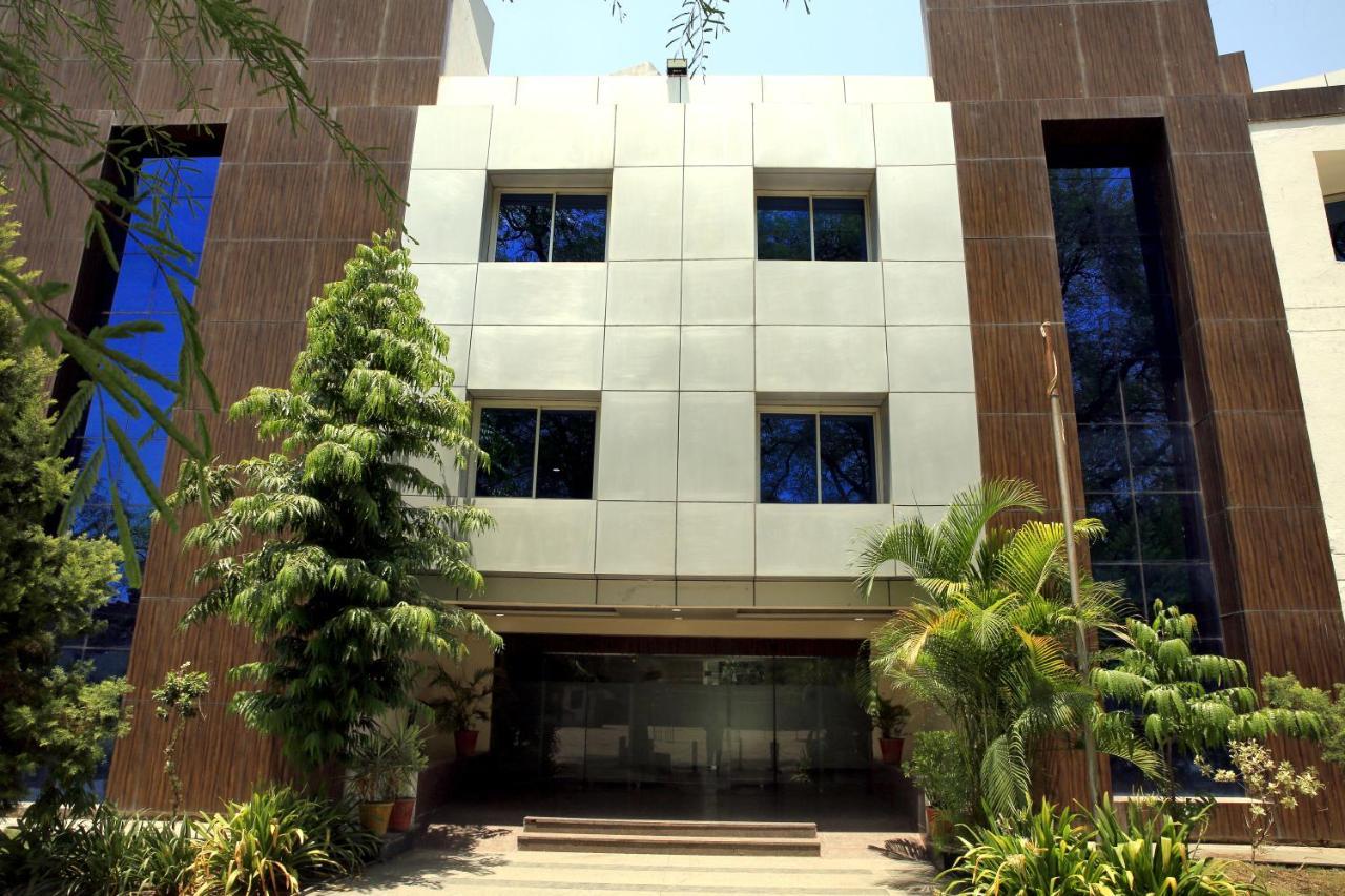 Shri Raam Krishna Baag Indore